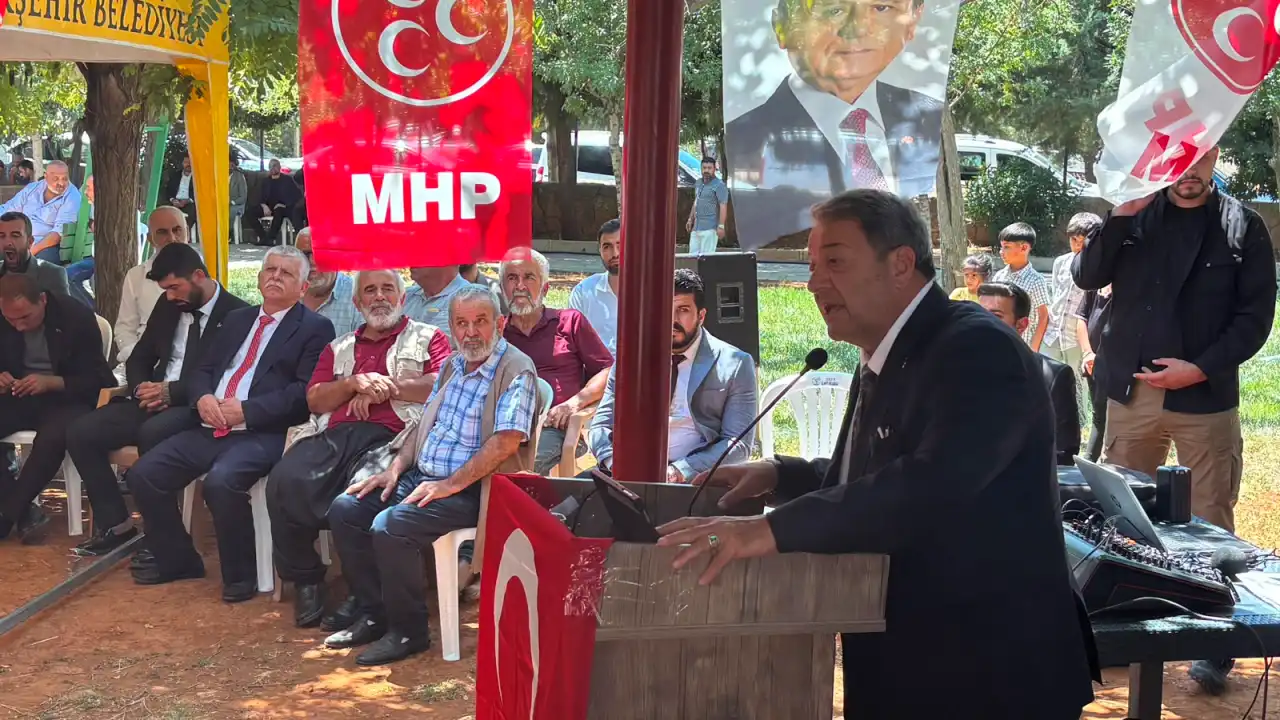 MHP'li Fendoğlu Nurdağı ve İslahiye kongrelerinde konuştu