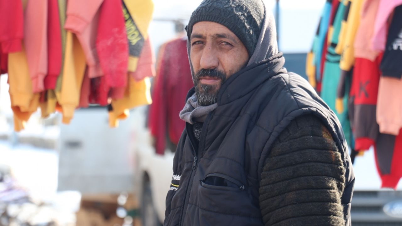Erzurumlu pazarcıların dondurucu soğukta ekmek mücadelesi