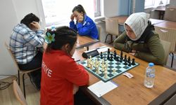 İşitme Engelliler Türkiye Satranç Şampiyonası, Erzurum'da başladı
