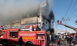 Van'da bir iş yerinde çıkan yangın söndürüldü