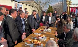 DEVA Partisi Genel Başkanı Babacan, Elazığ'da ziyaretlerde bulundu