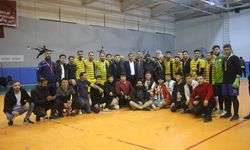 Hizan'da düzenlenen "Futsal Turnuvası" sona erdi
