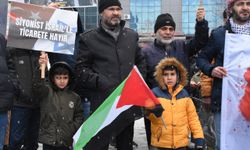 Van'da İsrail'in Gazze'ye yönelik saldırıları protesto edildi
