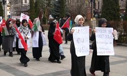 Erzurum'da sağlıkçılar Gazze için "sessiz" yürüyüşlerini sürdürdü
