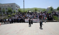 Muş'taki öğrenci ve akademisyenlerden Filistin için ABD'de eylem yapan öğrencilere destek