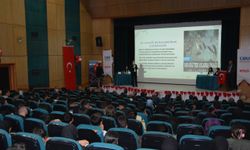 Tatvan'da "Sosyal sorumluluk ve toplum hizmeti" semineri yapıldı