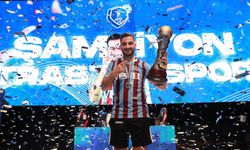 Türk Telekom eSüper Lig'de Büyük Final, dev heyecana sahne oldu