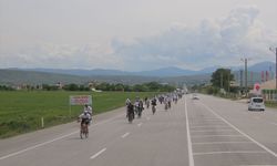 Elazığ'da Gençlik Haftası etkinliği kapsamında bisiklet yarışması yapıldı