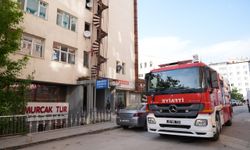 Erzurum'da bir iş merkezinde çıkan yangın söndürüldü