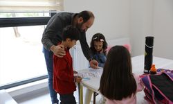 Van'da kurulan Çocuk Akademisi faaliyetlerini sürdürüyor