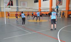 Yüksekova'da kurumlar arası voleybol turnuvası düzenlendi