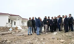 Vali Yavuz Hekimhan İlçesinde İncelemelerde Bulundu
