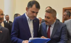 Başkan Sadıkoğlu Şehrin Taleplerini Bakan Kurum’a Sundu