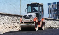 Battalgazi Belediyesi'nden asfalt serimi çalışması