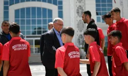 Battalgazi Voleybolda Yarı Finallere Galibiyetle Başladı