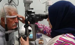 Prof. Dr. Akpolat, "Sigara, göz sağlığını tehdit ediyor"