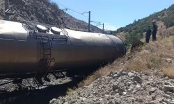 Malatya'daki tren kazasında 50 ton mazot sızdı