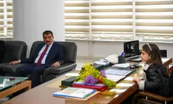 Başkan Gürkan , Başkanlık koltuğunu Elif kayra Şengönül'e Devretti