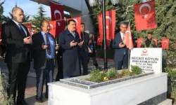 Başkan Gürkan, Ramazan Bayramı’nın birinci gününde şehitlik'i ziyaret etti