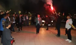 Battalgazililer Cumhurbaşkanı Erdoğanın Zaferini Kutladı