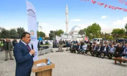 Büyükşehir Belediyesi önü tarım şölenine sahne oluyor