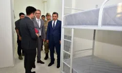 Vali Şahin, Geri Gönderme Merkezinde İncelemelerde Bulundu