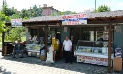 Yöresel Ürünler Pazarında Faaliyete Başlayan Peynirci Esnaflarından Başkan Gürkan'a Teşşekür