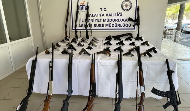 Malatya'da 12 tüfek, 35 tabanca ele geçirildi