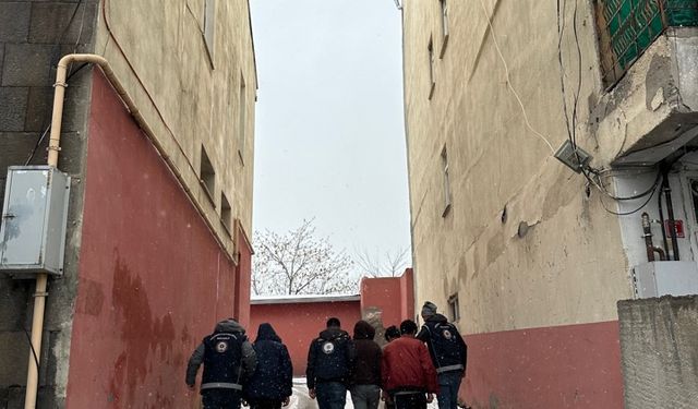 Kars'ta 8 düzensiz göçmen yakalandı