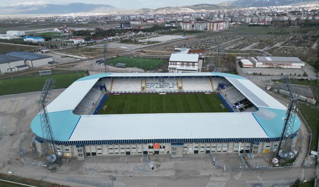 Depremlerde stadı zarar gören Erzurumspor FK, saha sorunu yaşamak istemiyor