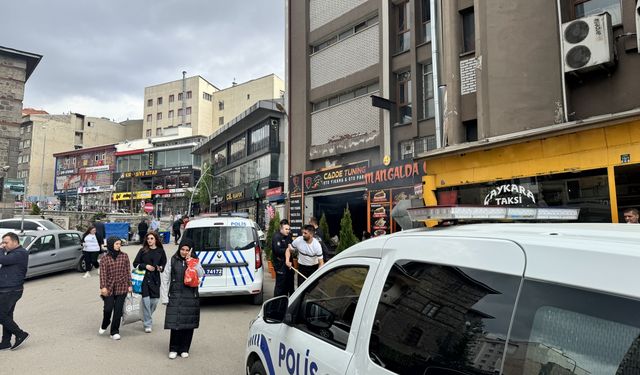 Erzurum'da çıkan bıçaklı kavgada 2 kişi yaralandı