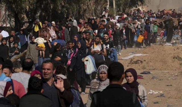 BM: Gazze'de yaklaşık 400 bin kişi yerinden edildi
