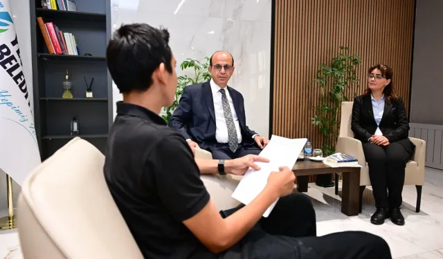 Başkan Geçit Öğrencilerle Röportaj Yaptı, "Çalışmak Esas"