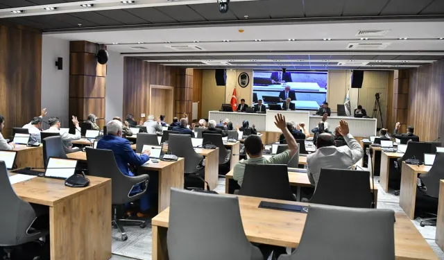 Yeşilyurt Belediye Meclisi, 32 maddeyi karara bağladı