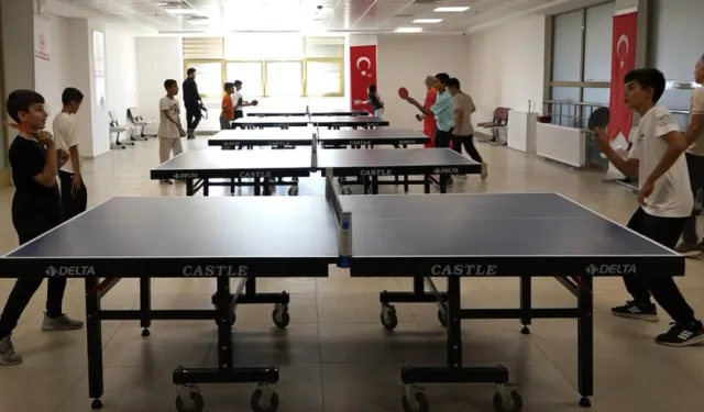 Yeşilyurt Belediyesi'nin çocuk şenliği renkli anlara sahne oldu