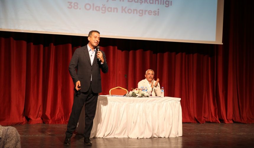 CHP Grup Başkanvekili Başarır, partisinin Malatya İl Kongresi'nde konuştu