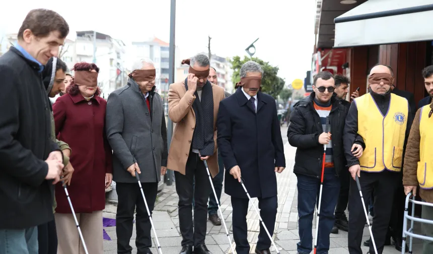 Bursa Gemlik’te görme engelliler için farkındalık etkinliği düzenlendi