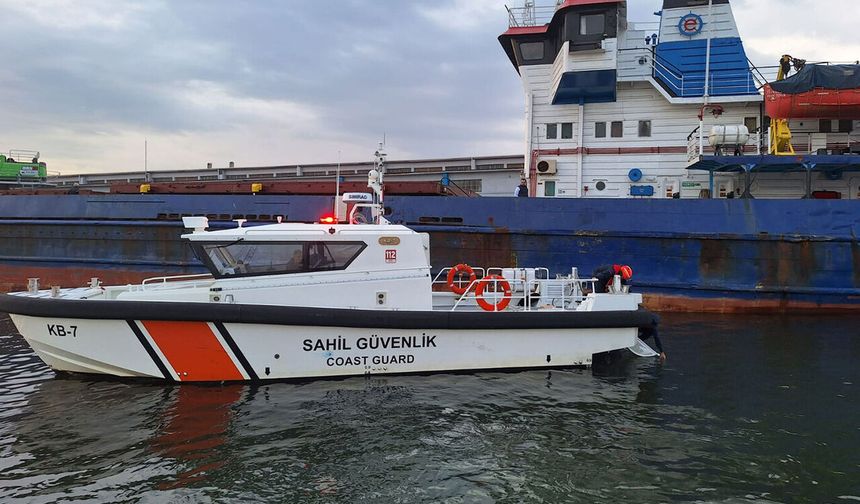 İzmir Körfezi'ndeki kirliliğe neden olan sorumlular hakkında soruşturma