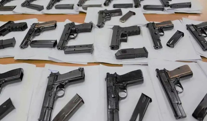 Bursa’da “Mercek-28” Operasyonunda 36 Ruhsatsız Tabanca Ele Geçirildi