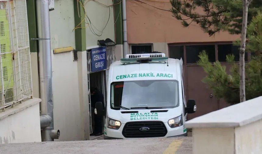 Tırın çarptığı yaşlı adam hayatını kaybetti
