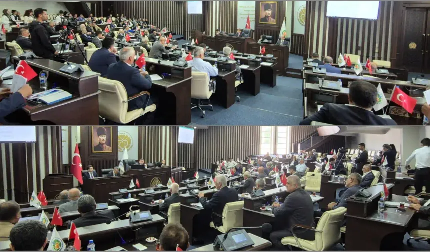 Büyükşehir Meclisi Toplandı, Gündem Yoğun, Er'e Tebrik