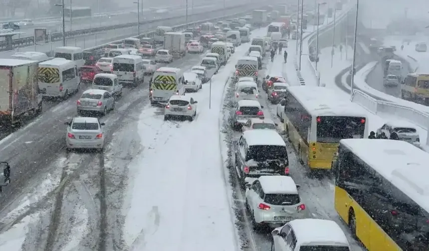 İstanbul için kuvvetli kar yağışı uyarısı