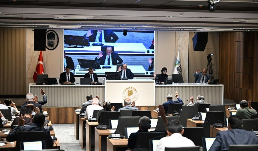 Yeşilyurt Belediye Meclisi'nde 14 madde karara bağlandı